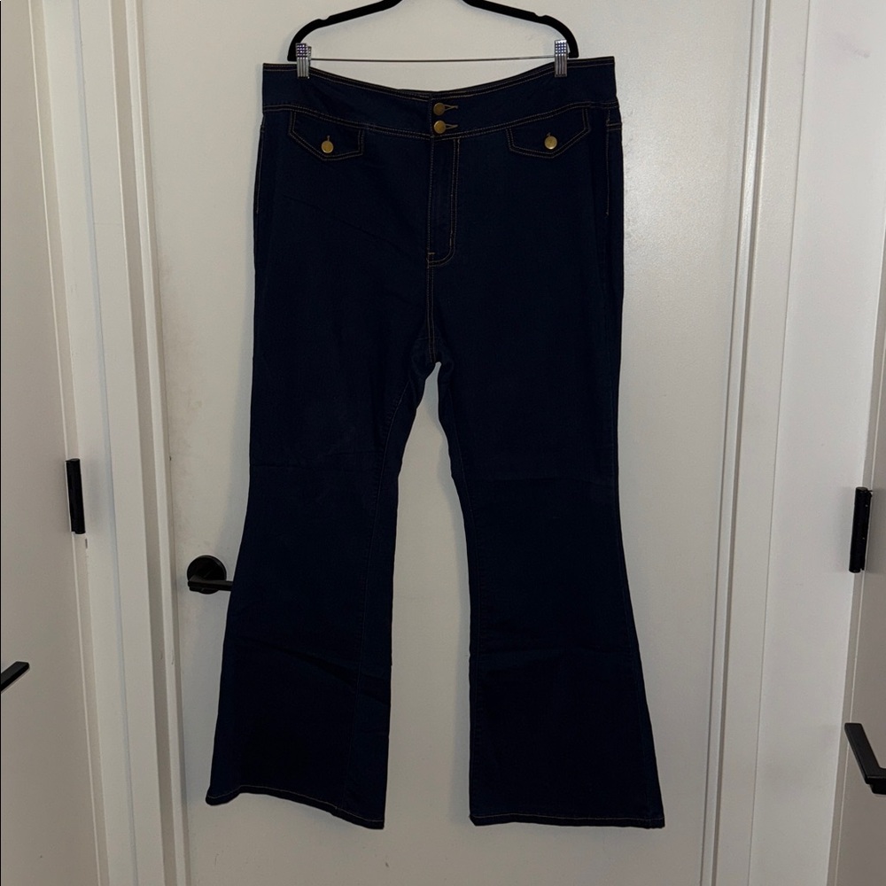 Forever 21 Curve Super Flare Jeans